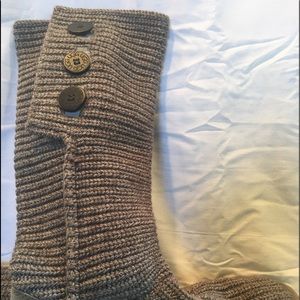 Size 10 Ugg gray cardi boot